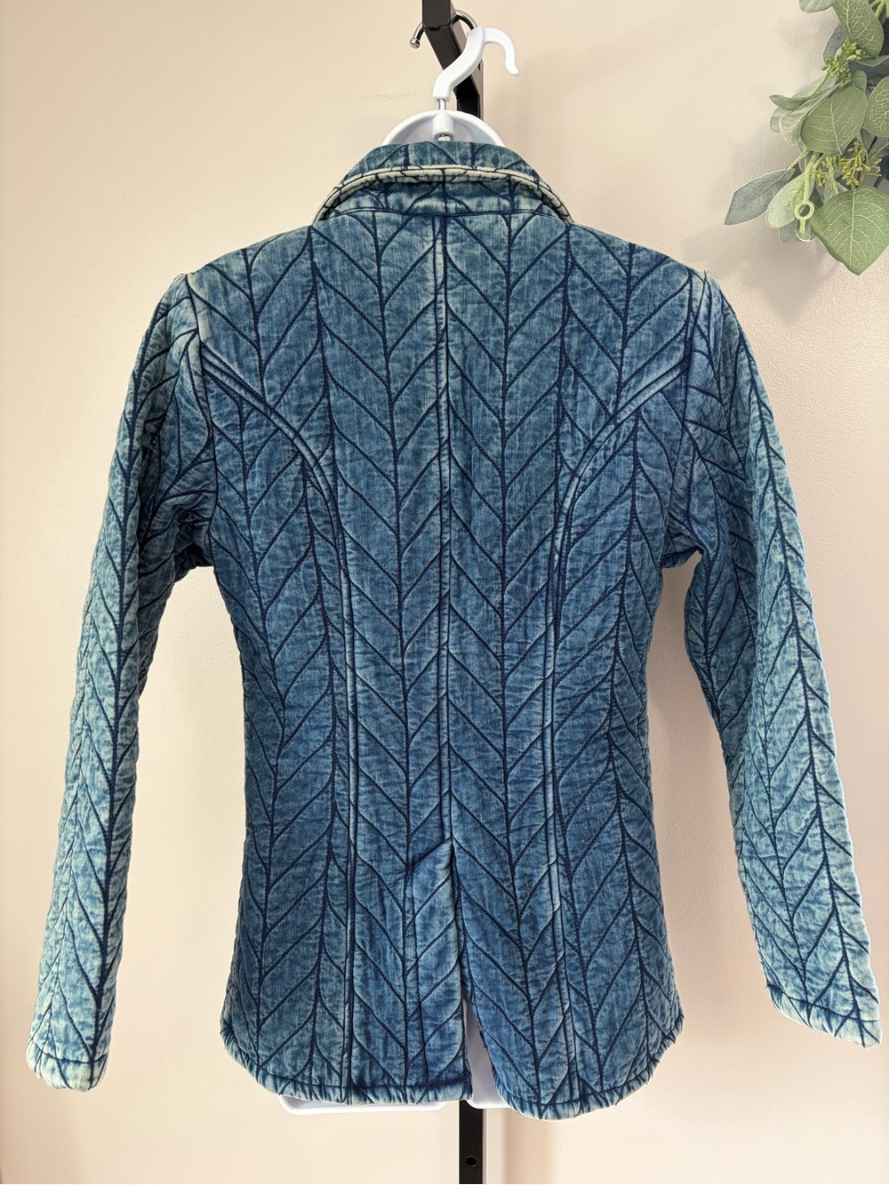 NWOT Aratta Silent Journey- Embroidered Quilted Blue Mineral Wash Blazer - Picture 2 of 16